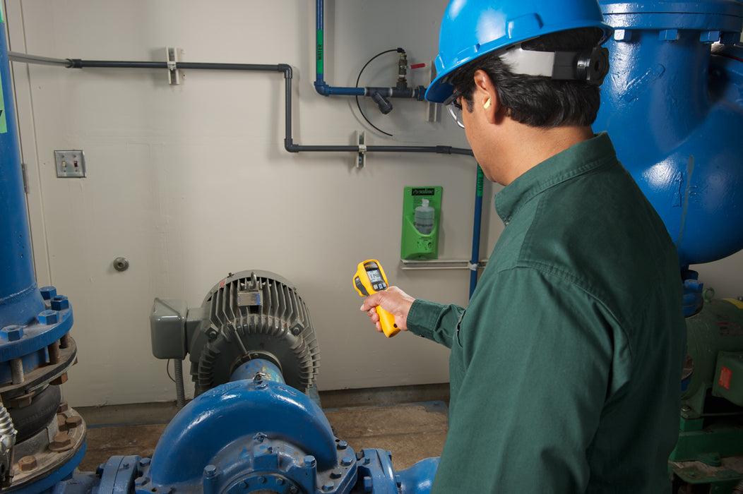 Fluke 64 MAX IR Thermometer