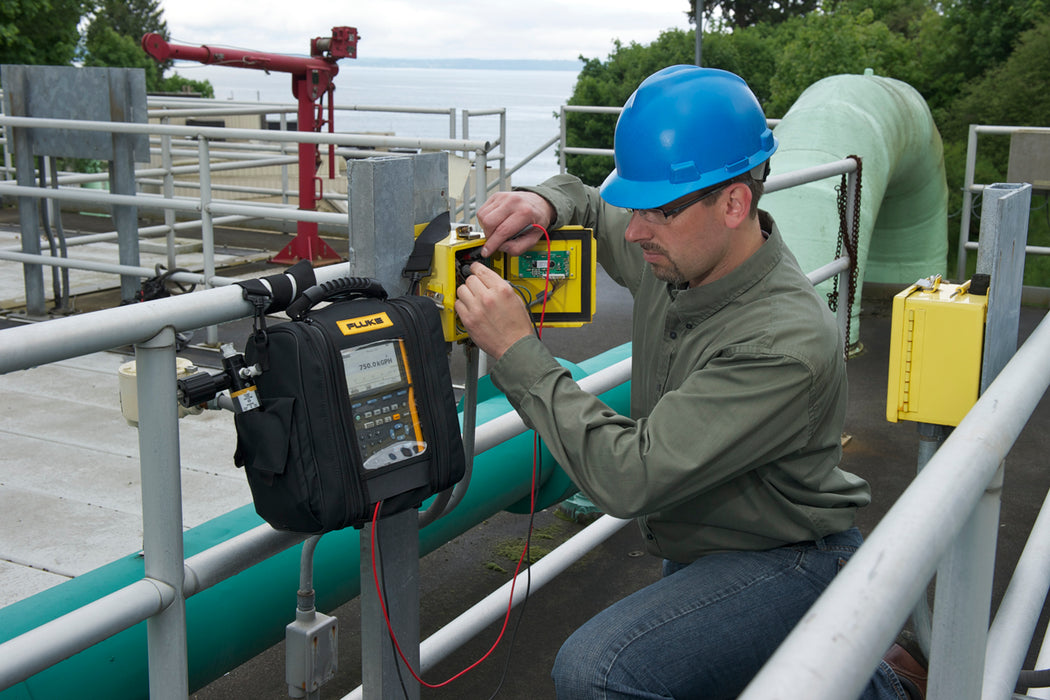 Fluke 754 Documenting Process Calibrator-HART