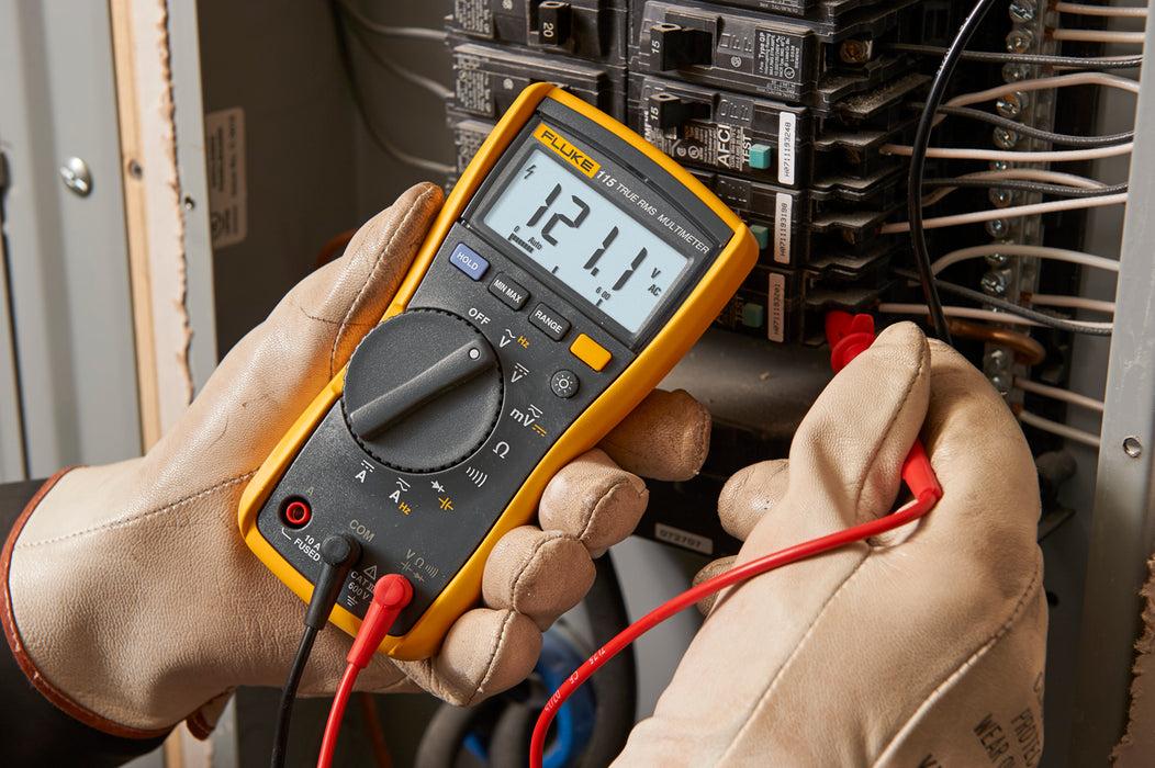 Fluke 115 Digital Multimeter