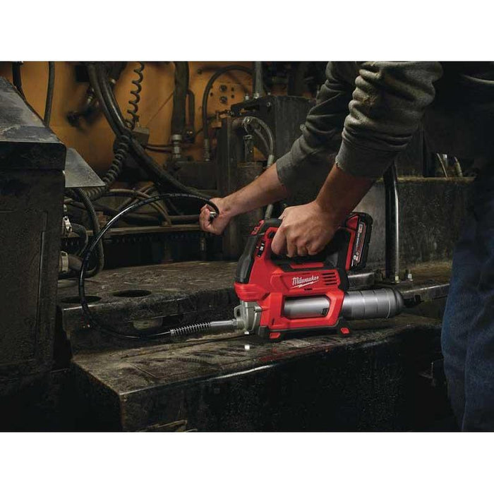 Milwaukee M18™ grease gun